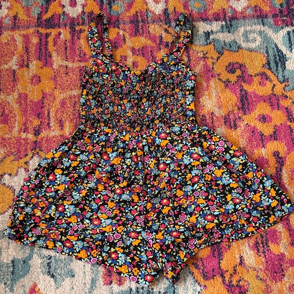 Wild Fable Black Floral Romper - Picture 5 of 5